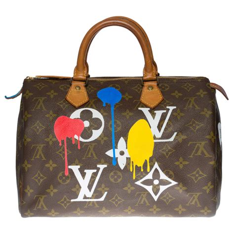 tempi di consegna per louis vuitton personalizzata|Louis Vuitton luggage custom.